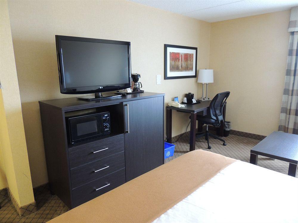 Holiday Inn Express Hamilton-Stoney Creek Exterior foto